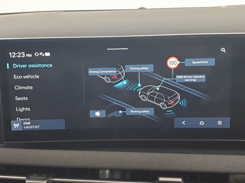 More views of Hyundai Tucson