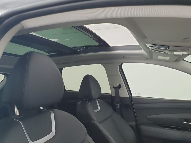 More views of Hyundai Tucson