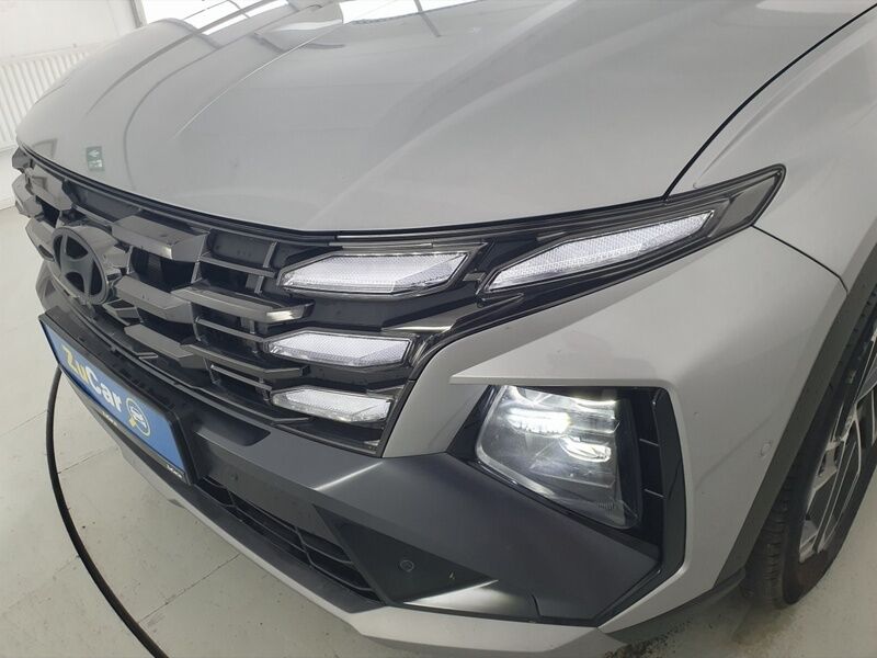 More views of Hyundai Tucson