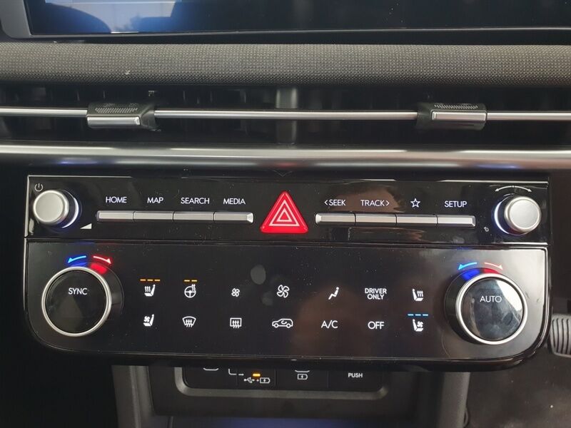 More views of Hyundai Tucson