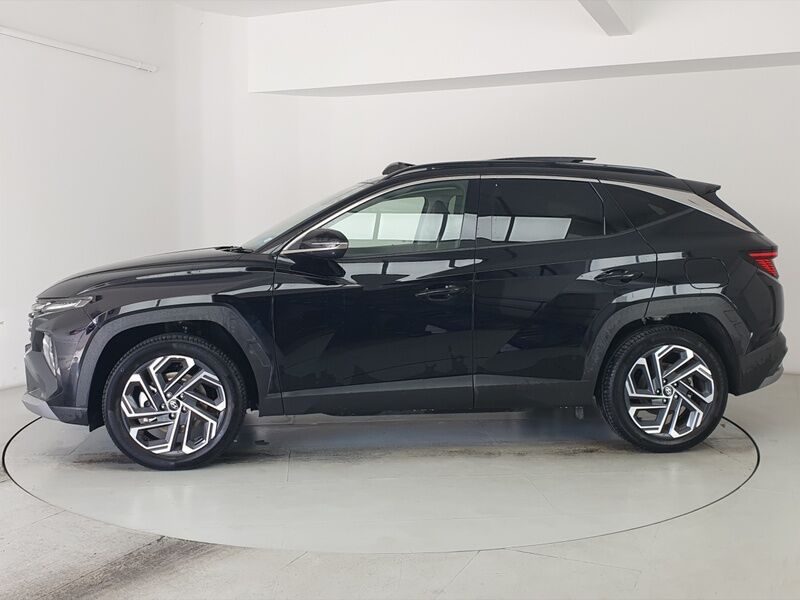 More views of Hyundai Tucson