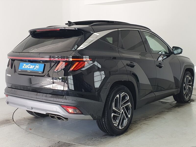 More views of Hyundai Tucson