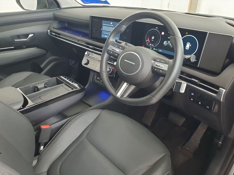 More views of Hyundai Tucson