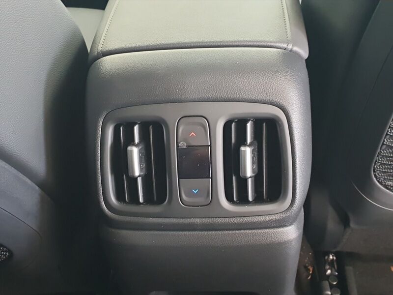 More views of Hyundai Tucson