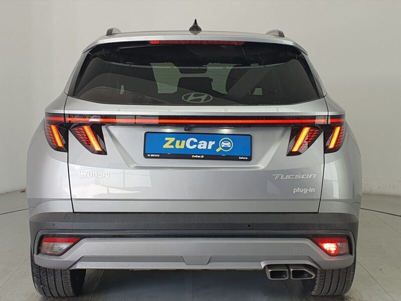 More views of Hyundai Tucson