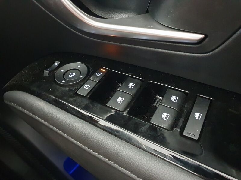 More views of Hyundai Tucson