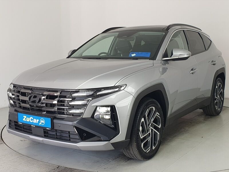 More views of Hyundai Tucson