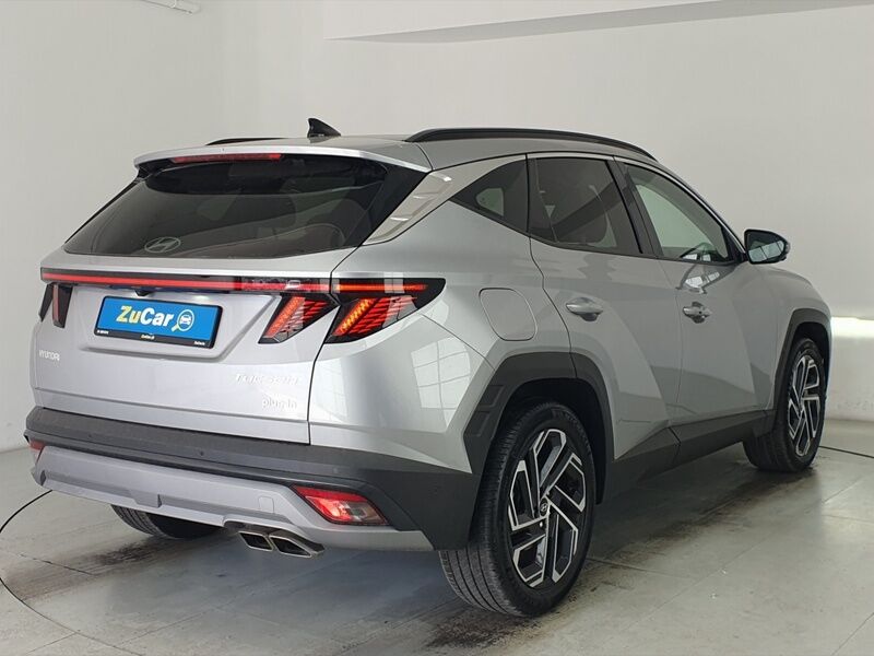 More views of Hyundai Tucson