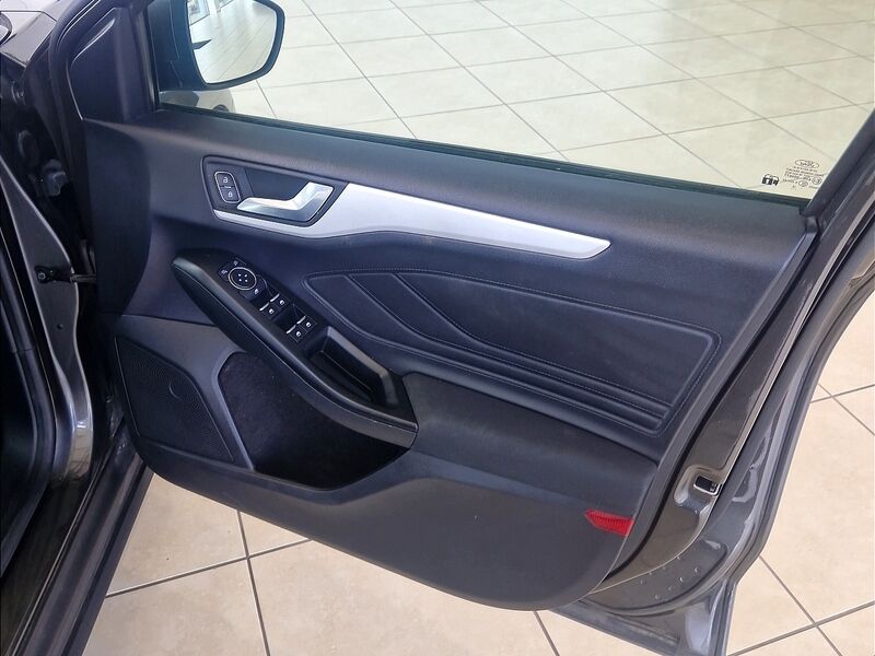 More views of Ford Focus