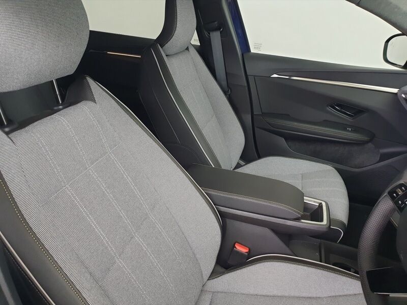 More views of Renault Scenic
