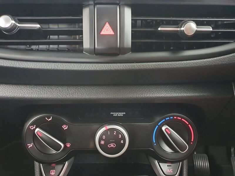 More views of Kia Picanto