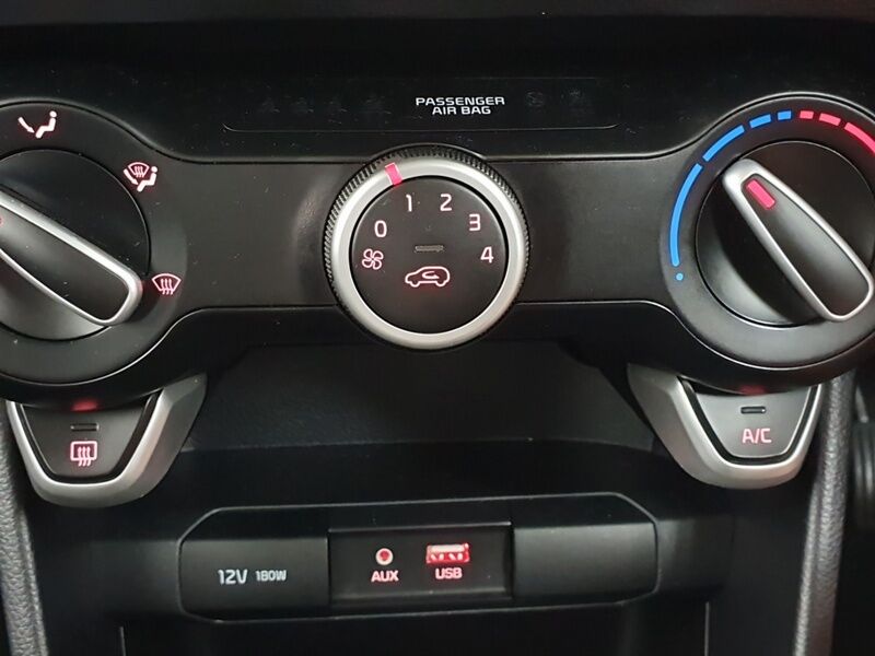 More views of Kia Picanto