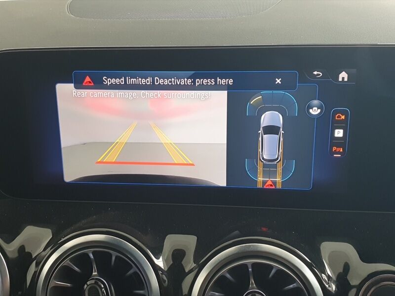 More views of Mercedes-Benz EQA