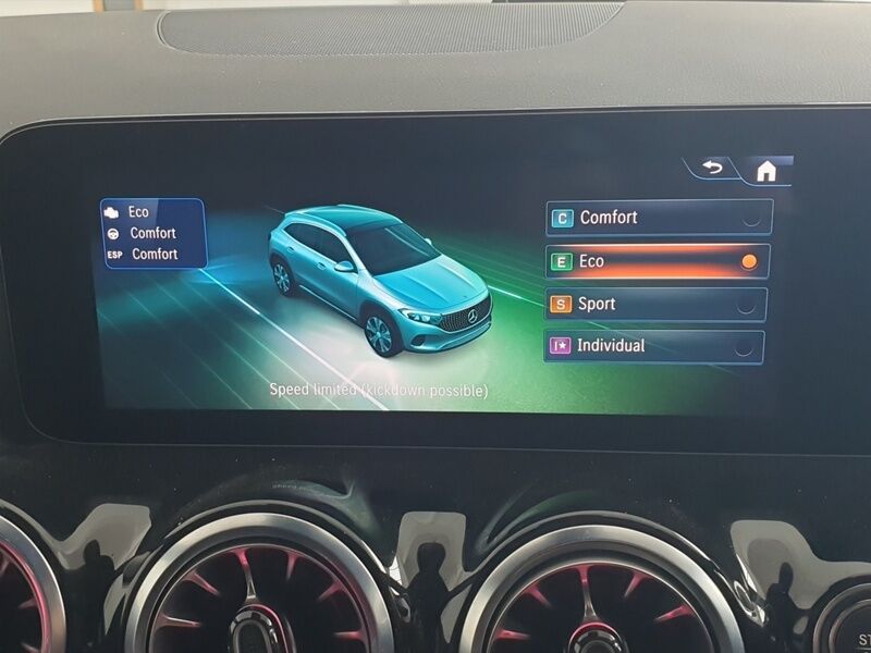 More views of Mercedes-Benz EQA