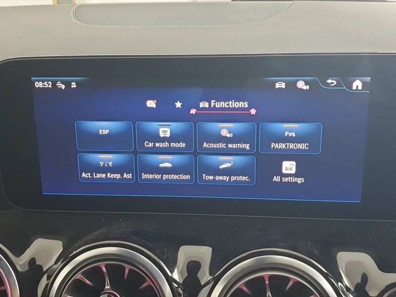 More views of Mercedes-Benz EQA