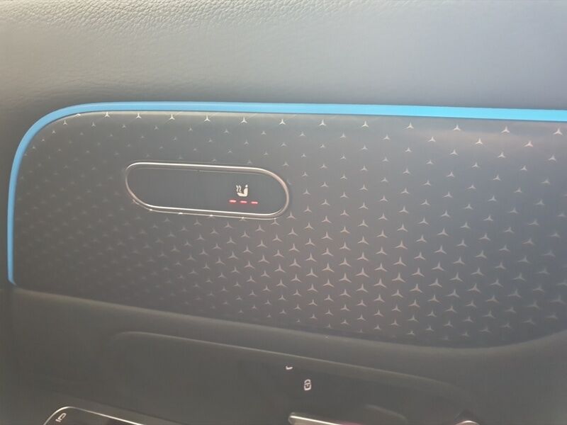 More views of Mercedes-Benz EQA