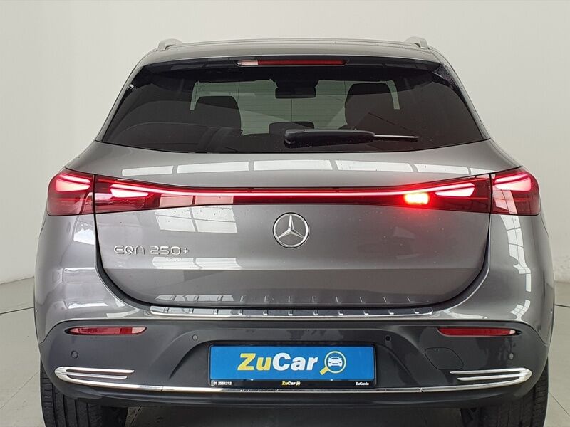 More views of Mercedes-Benz EQA