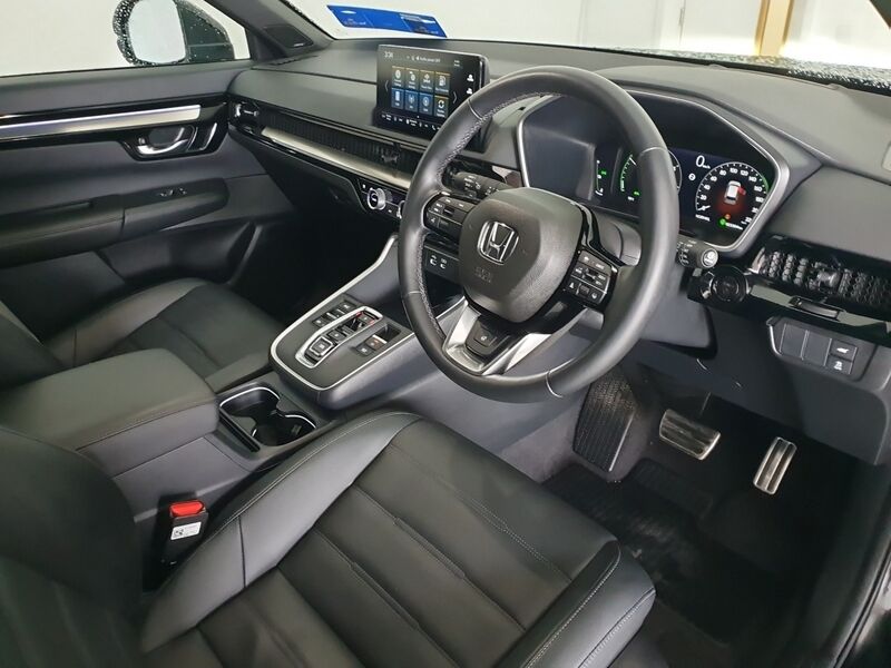 More views of Honda CR-V