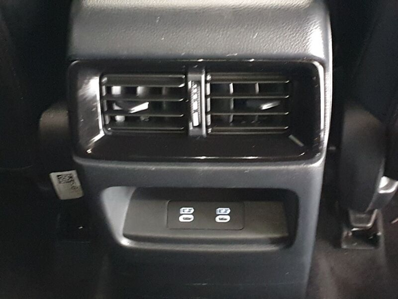 More views of Honda CR-V