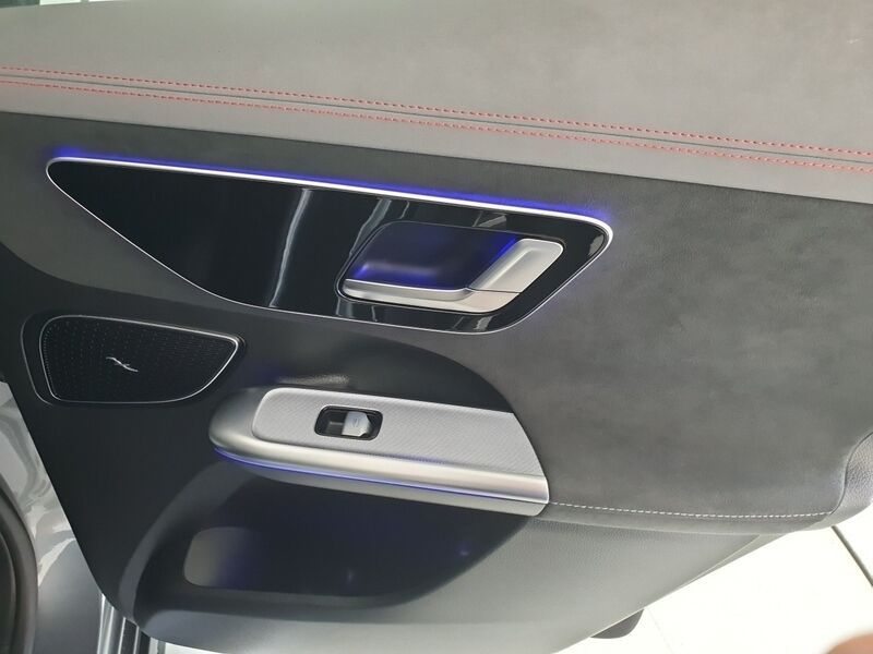 More views of Mercedes-Benz EQE