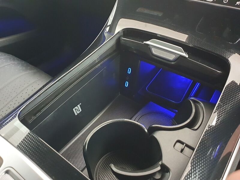 More views of Mercedes-Benz EQE