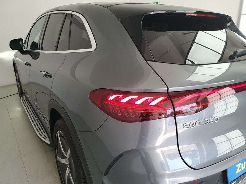 More views of Mercedes-Benz EQE
