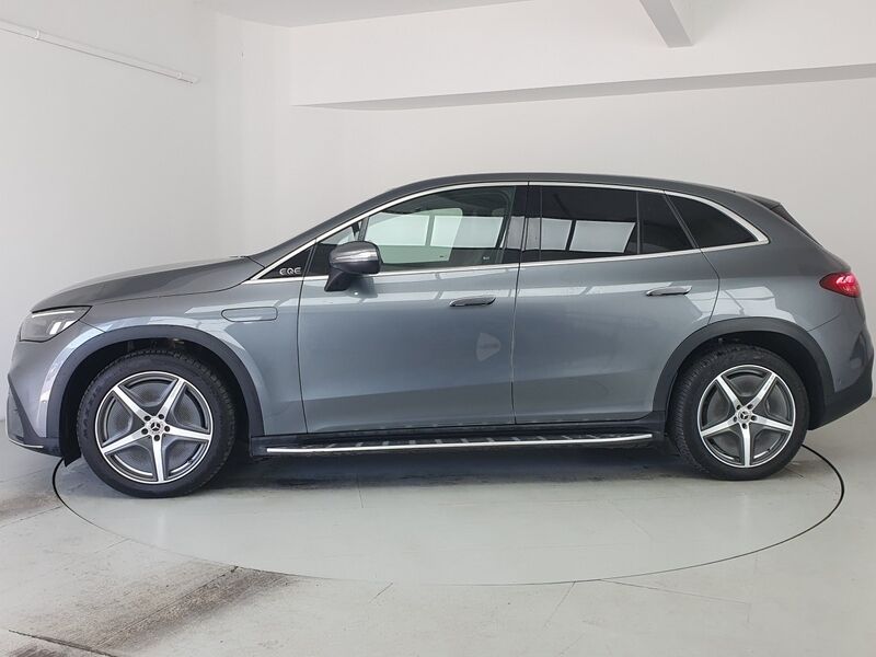 More views of Mercedes-Benz EQE