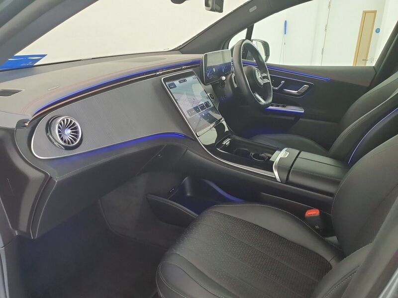 More views of Mercedes-Benz EQE