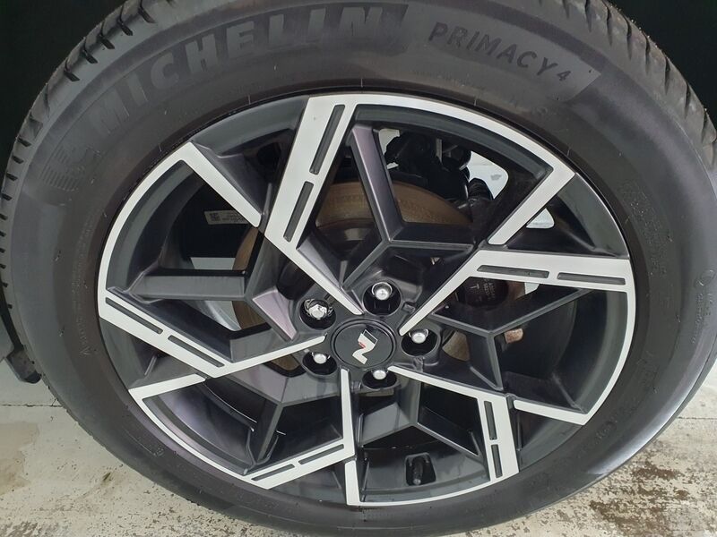 More views of Hyundai Tucson