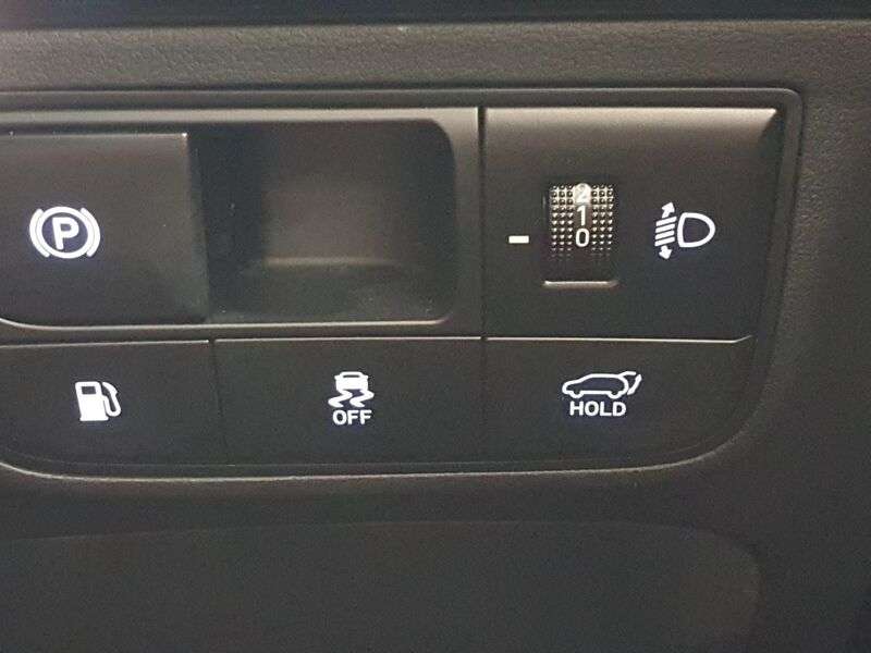 More views of Hyundai Tucson