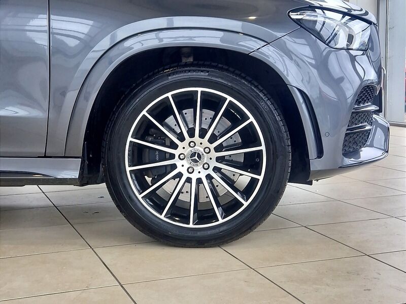 More views of Mercedes-Benz GLE