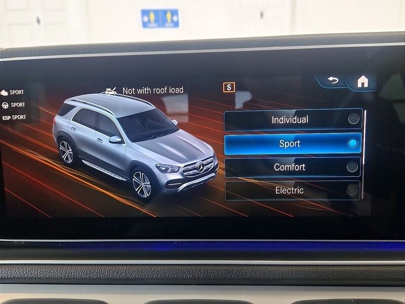More views of Mercedes-Benz GLE