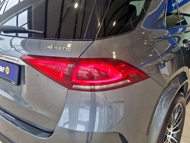 More views of Mercedes-Benz GLE