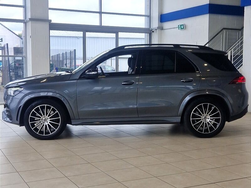 More views of Mercedes-Benz GLE