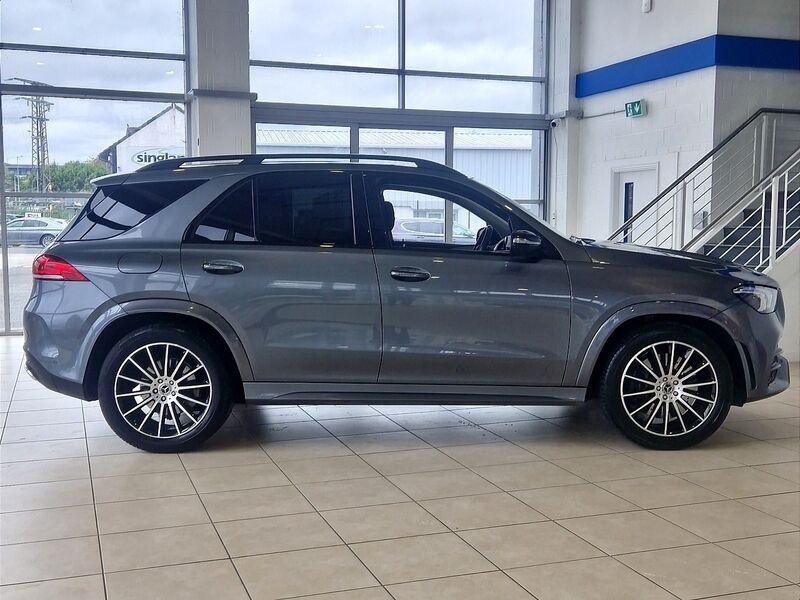 More views of Mercedes-Benz GLE