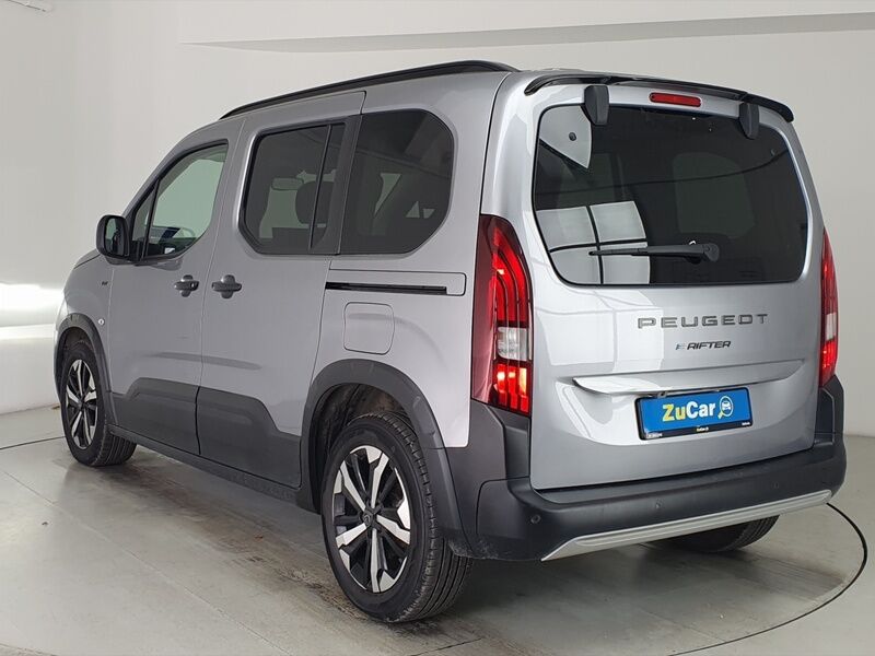 More views of Peugeot Rifter