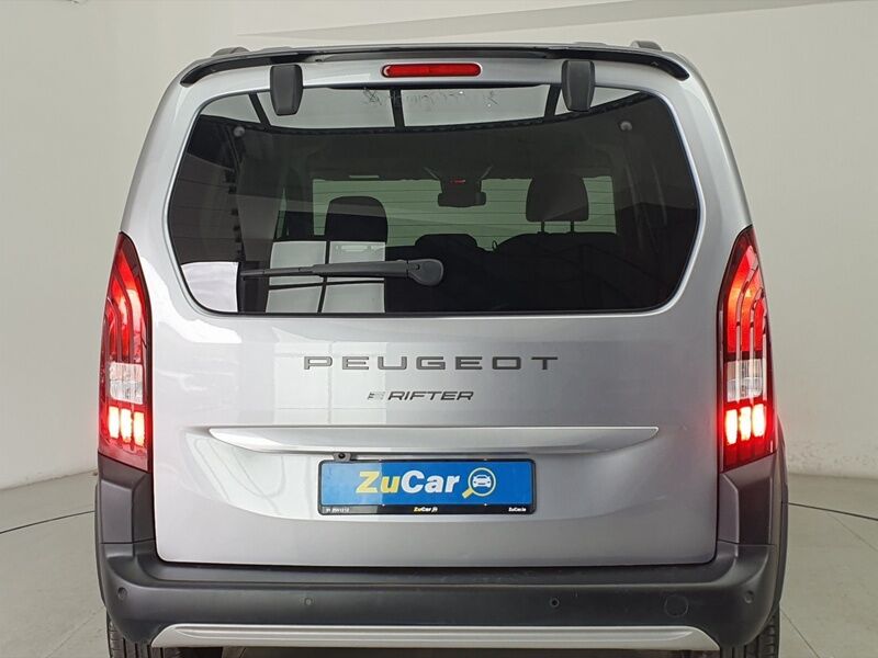 More views of Peugeot Rifter