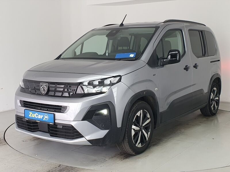 More views of Peugeot Rifter