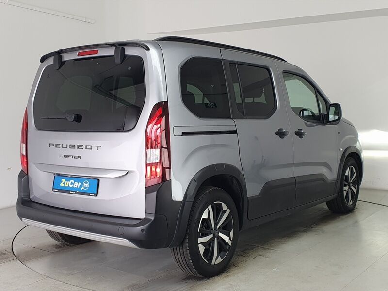 More views of Peugeot Rifter
