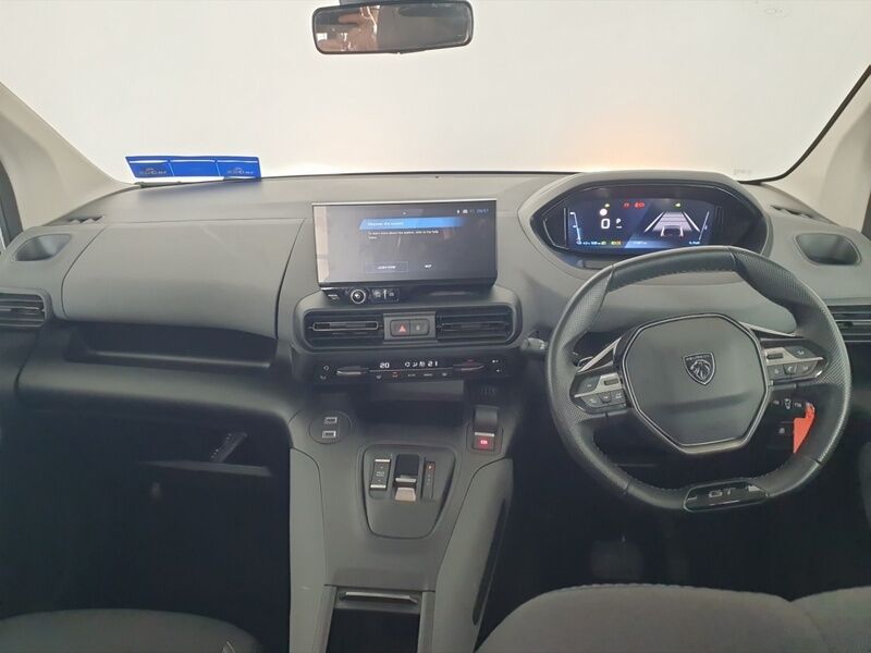 More views of Peugeot Rifter