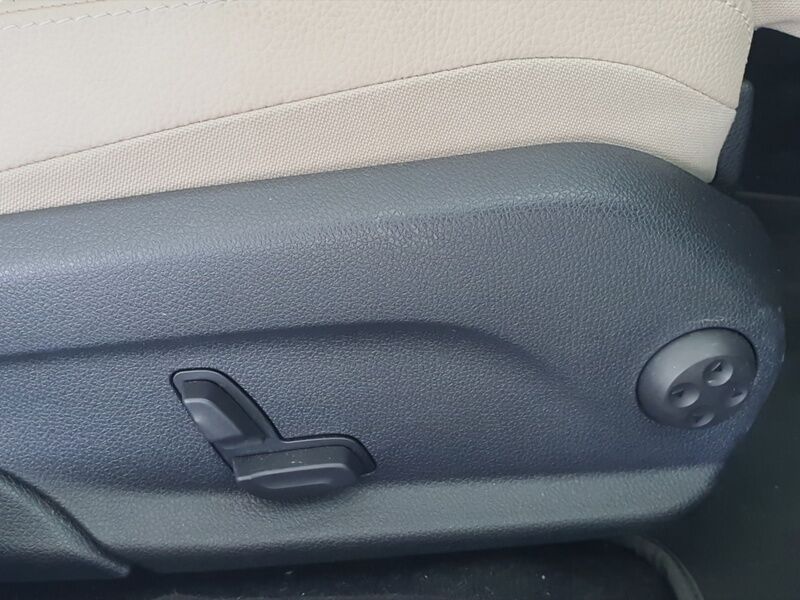 More views of Mercedes-Benz C-Class