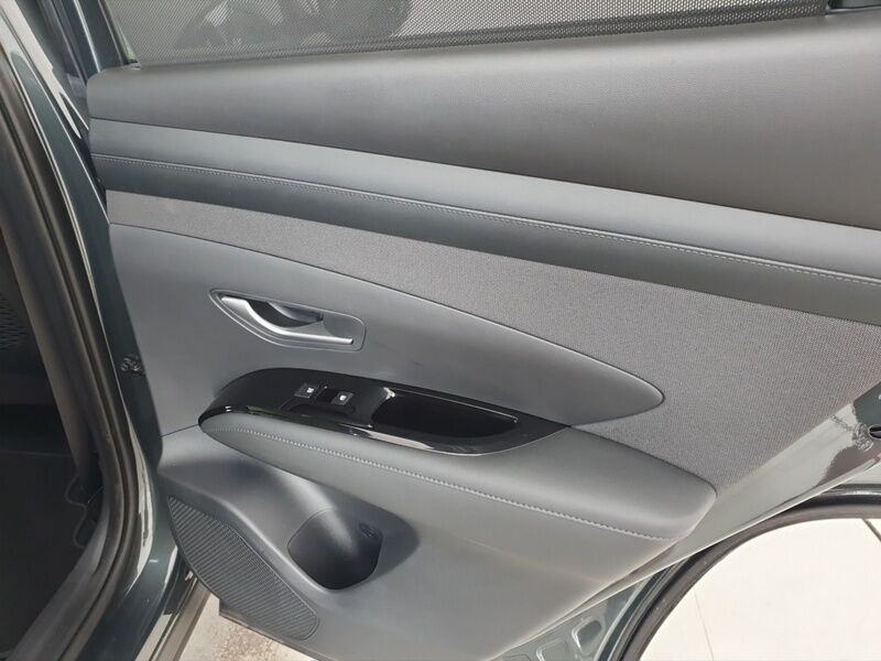 More views of Hyundai Tucson