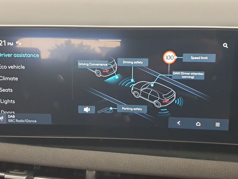 More views of Hyundai Tucson