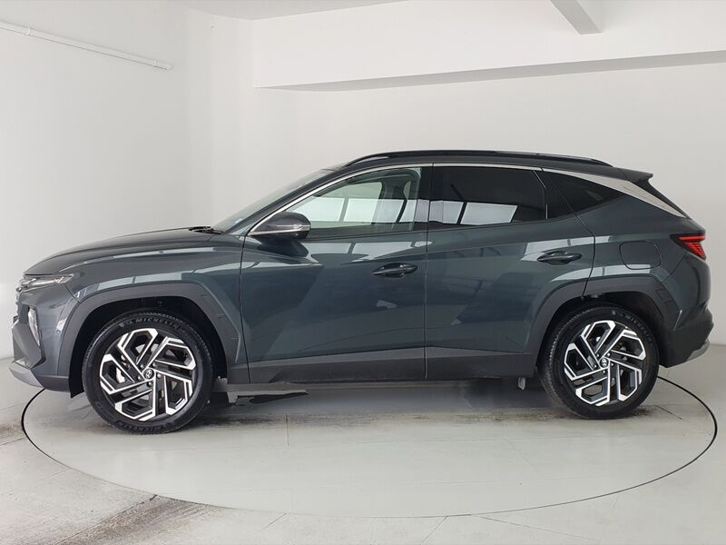 More views of Hyundai Tucson