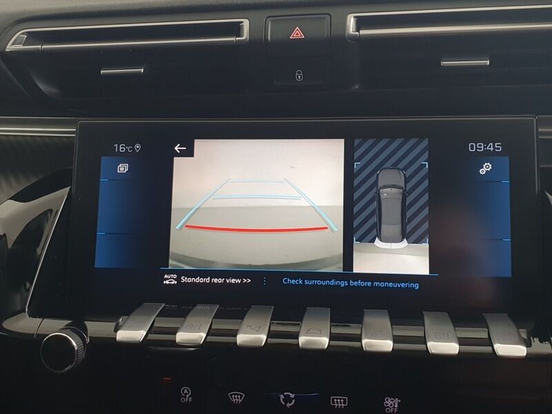 More views of Peugeot 508
