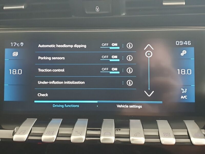 More views of Peugeot 508