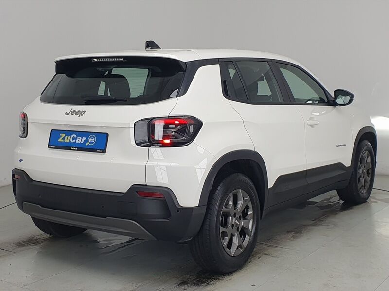More views of Jeep Avenger