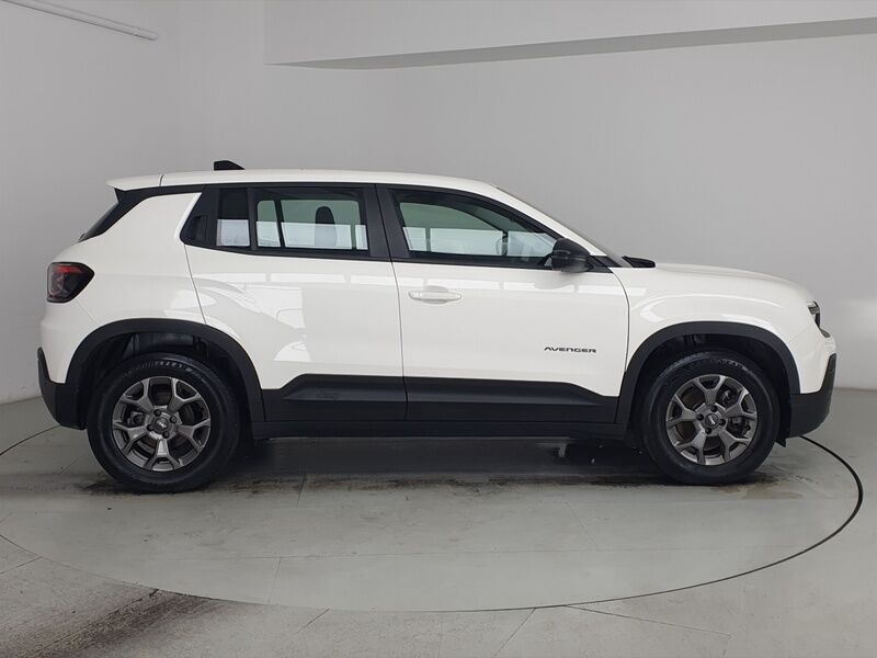 More views of Jeep Avenger