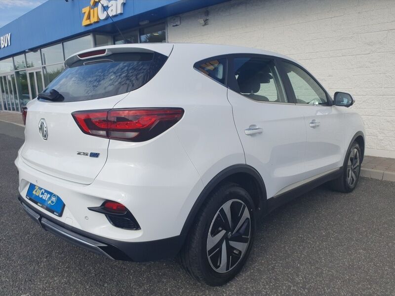 More views of MG ZS