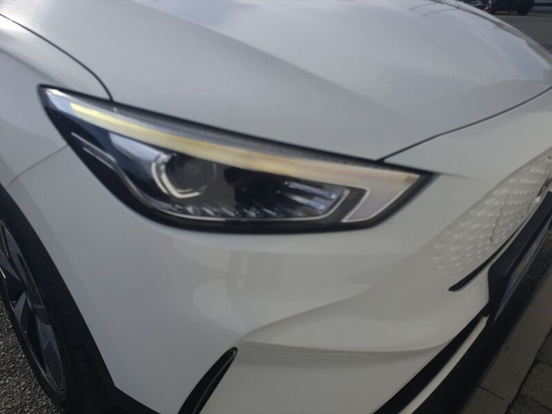 More views of MG ZS